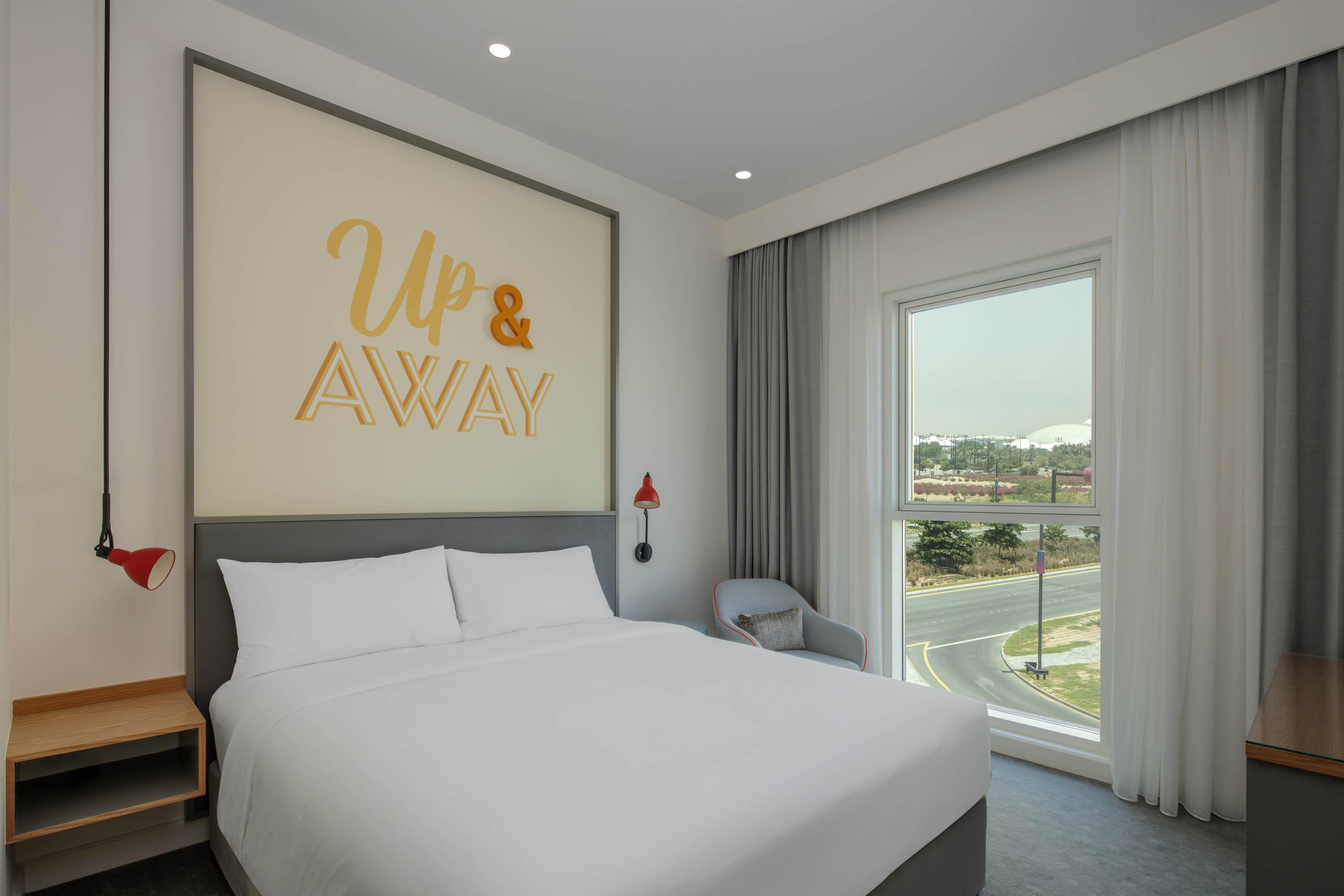 Rove At The Park Hotel Dubai Exterior photo