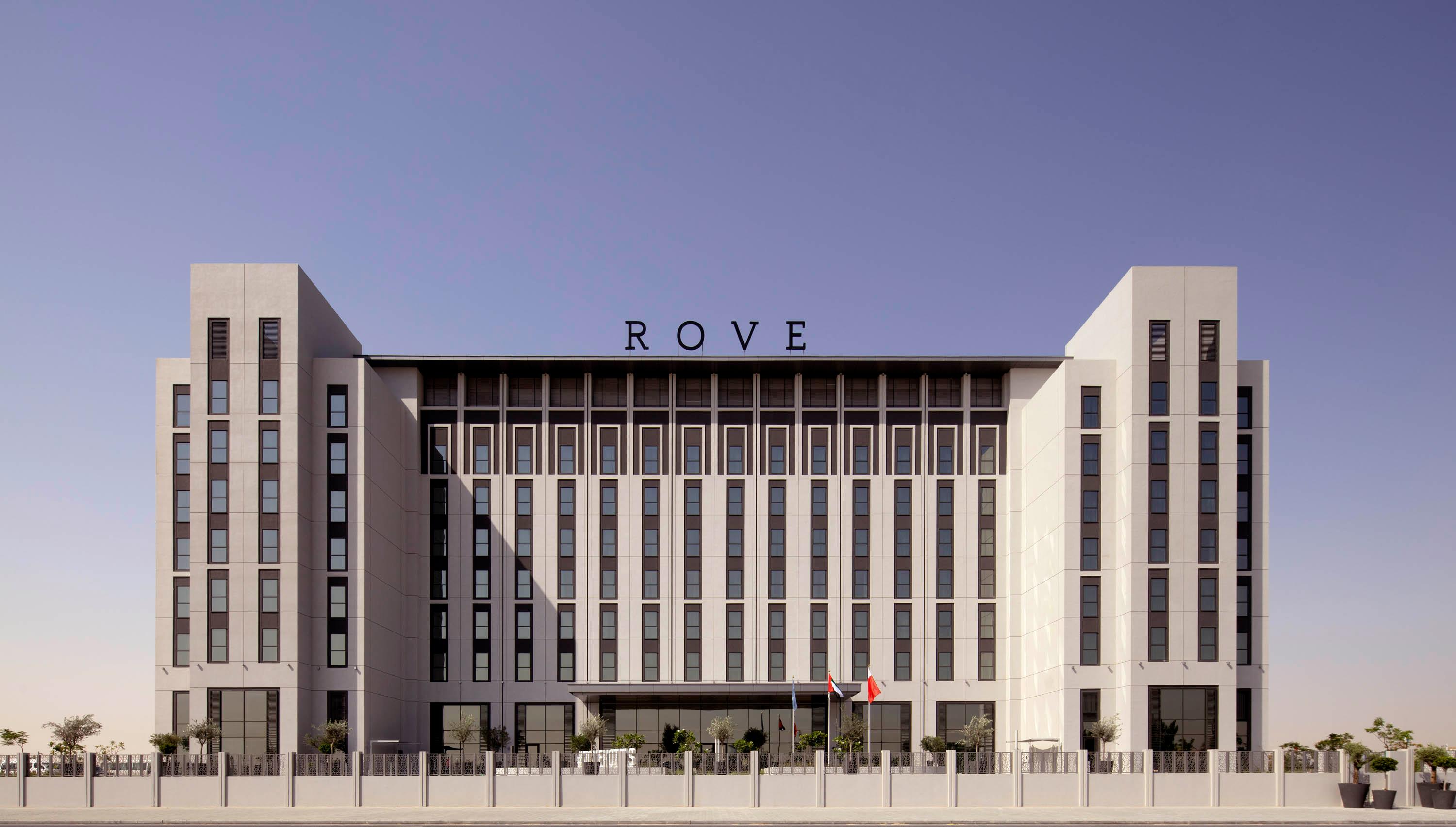 Rove At The Park Hotel Dubai Exterior photo