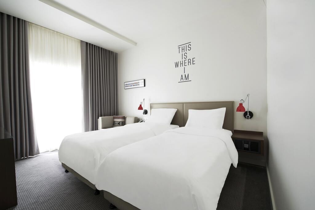 Rove At The Park Hotel Dubai Exterior photo